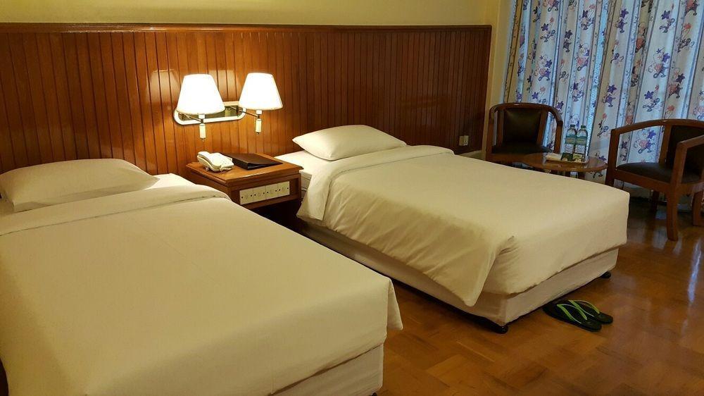 Panda Hotel يانغون المظهر الخارجي الصورة