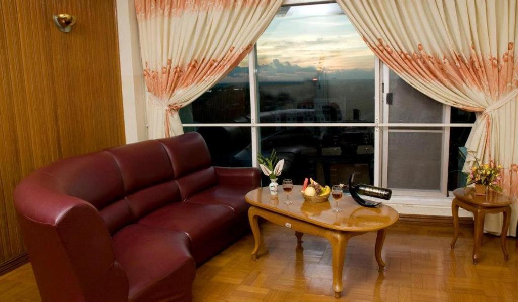 Panda Hotel يانغون المظهر الخارجي الصورة
