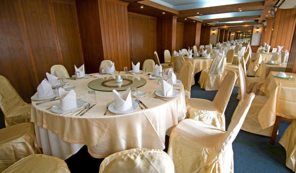 Panda Hotel يانغون المظهر الخارجي الصورة