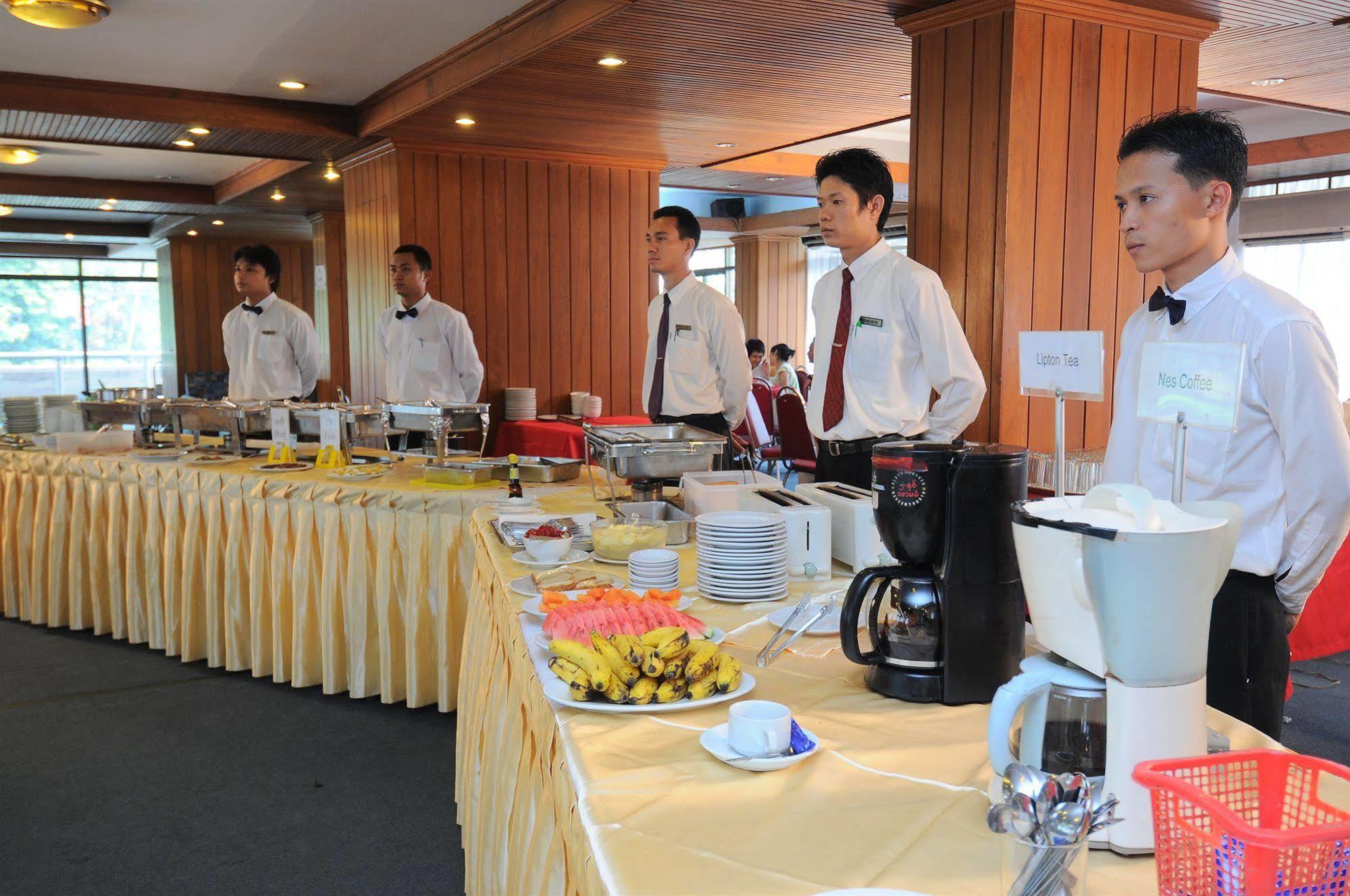 Panda Hotel يانغون المظهر الخارجي الصورة