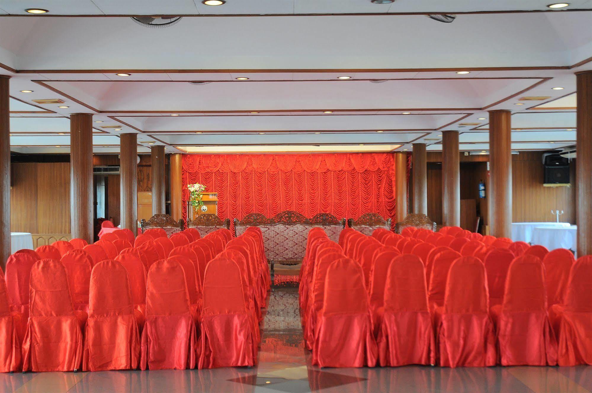 Panda Hotel يانغون المظهر الخارجي الصورة